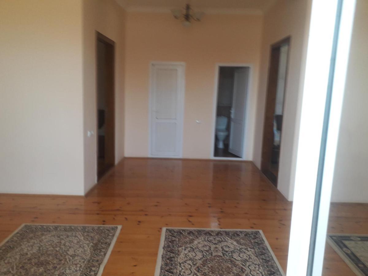 Rey 2 Bed & Breakfast Nabran Luaran gambar