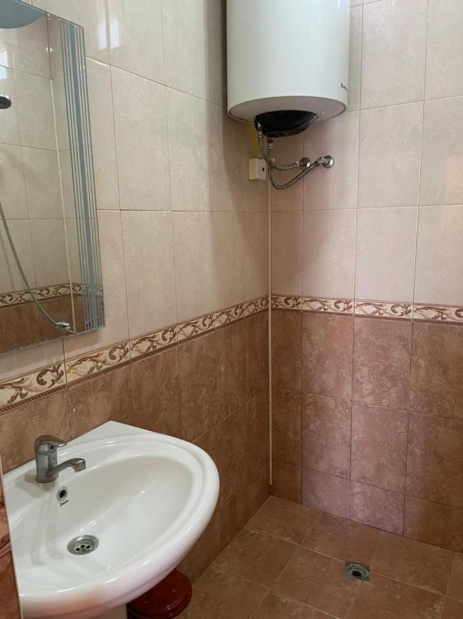 Rey 2 Bed & Breakfast Nabran Luaran gambar
