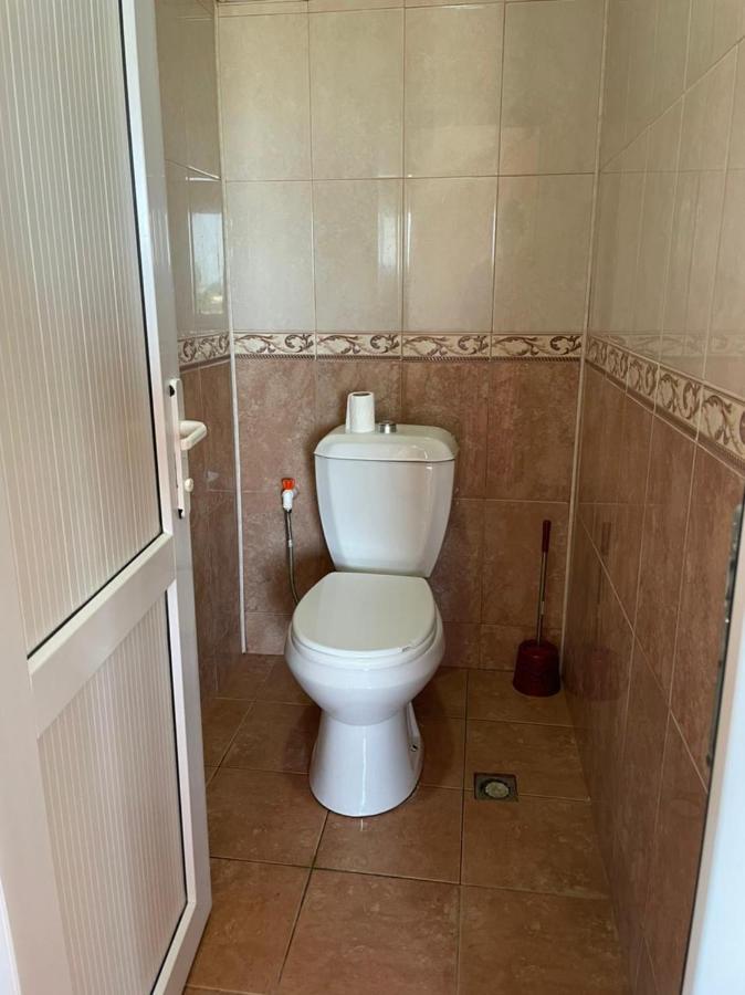 Rey 2 Bed & Breakfast Nabran Luaran gambar